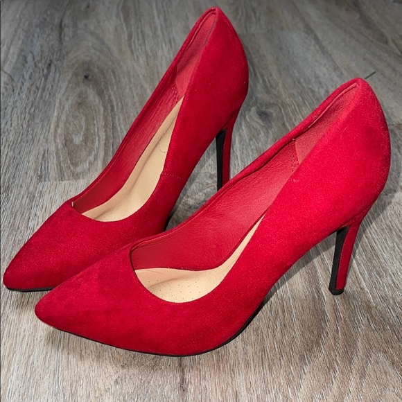Y-Not Elegant Red Women's Heels - Picture 10 of 10
